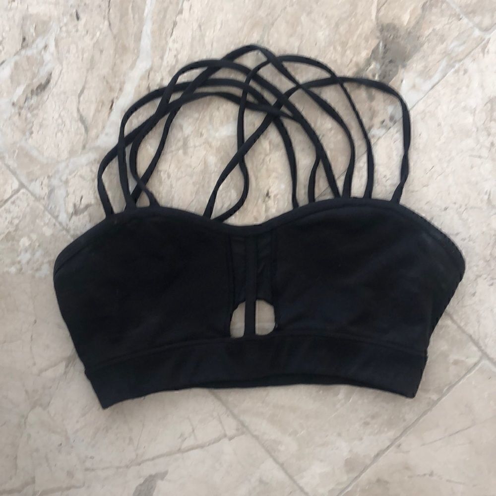 Black super strappy Glyder sports bra sz S